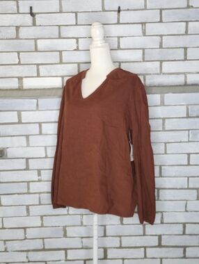 • Time and Tru Women's Puff Sleeve Corduroy Top Redwood Bark Sz X-Large (16-18)